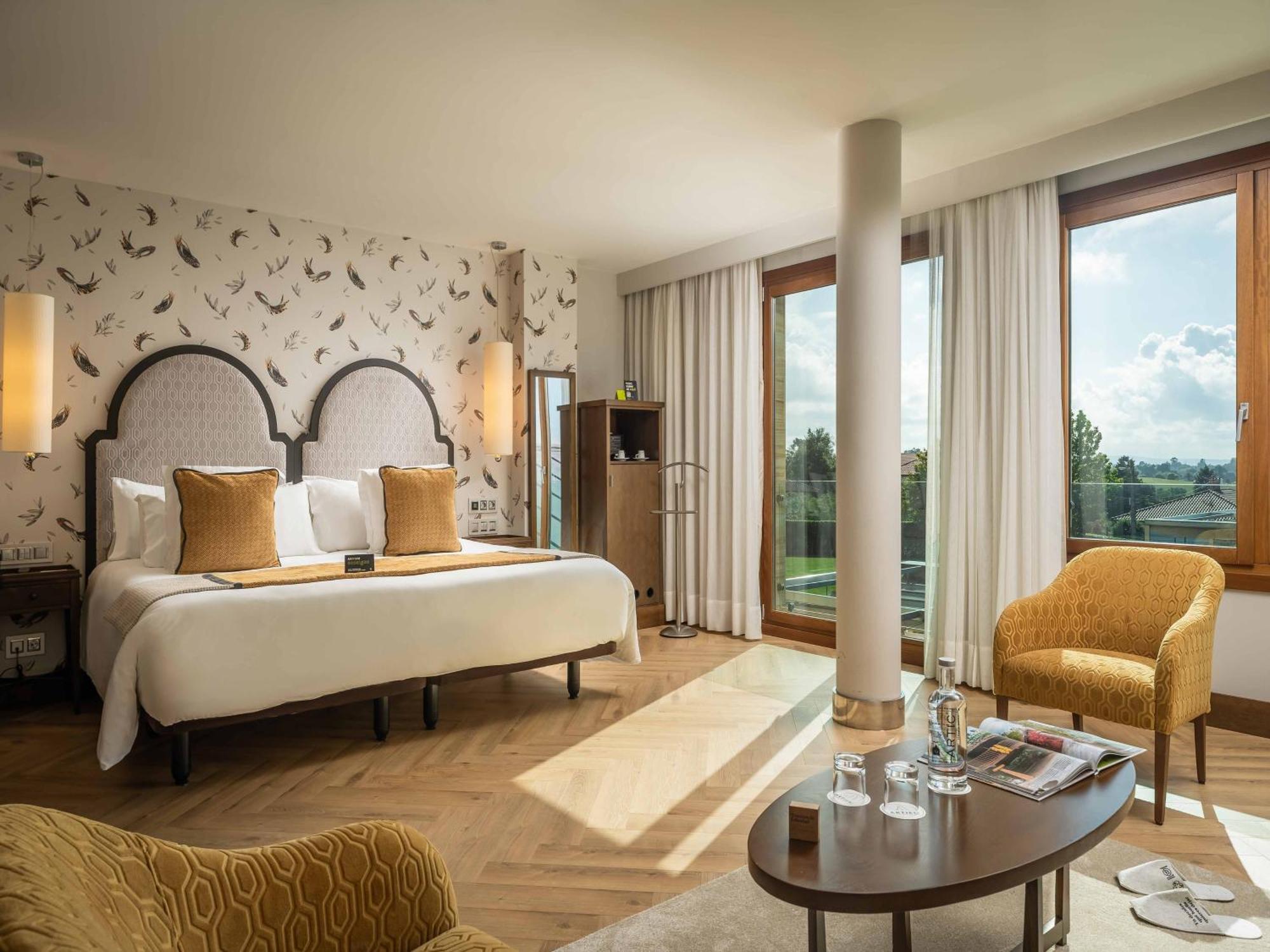 Artiem Asturias Hotel Quintueles ภายนอก รูปภาพ